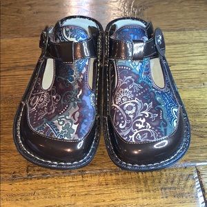 New Alegria by Pg lite women’s slip on clogs Sz:37